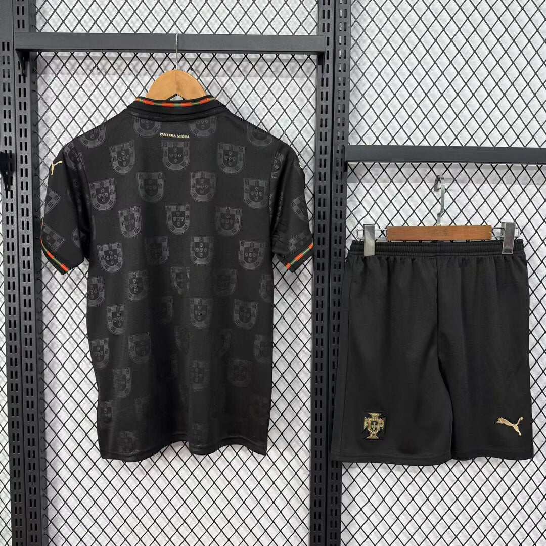 Uniforme Niño Portugal Pantera negra 2026