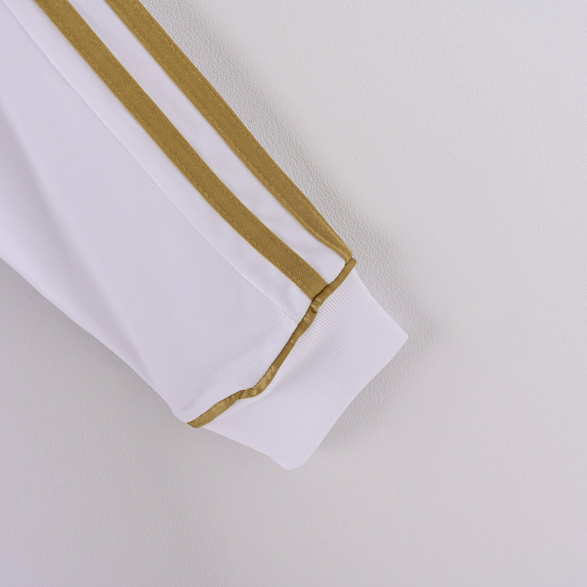 Jersey Retro de Real Madrid 2011-2012 Manga Larga